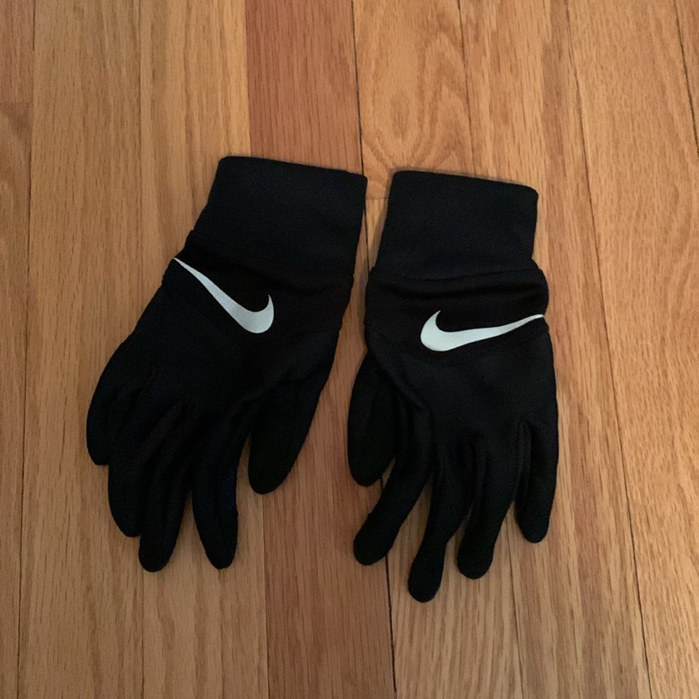 Nike running gloves